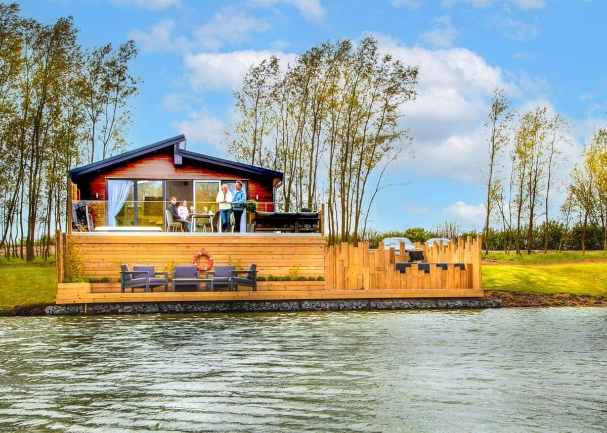 ホテル Noahs Retreat Laceby エクステリア 写真
