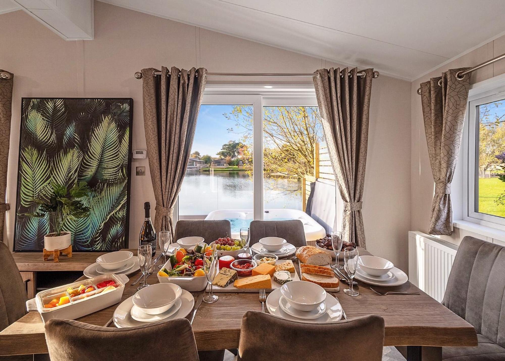 ホテル Noahs Retreat Laceby 部屋 写真